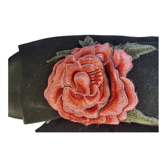 Torrid Embroidered Applique Rose Wooden Wedge Platform Slingback Sandals Black - Picture 11 of 14